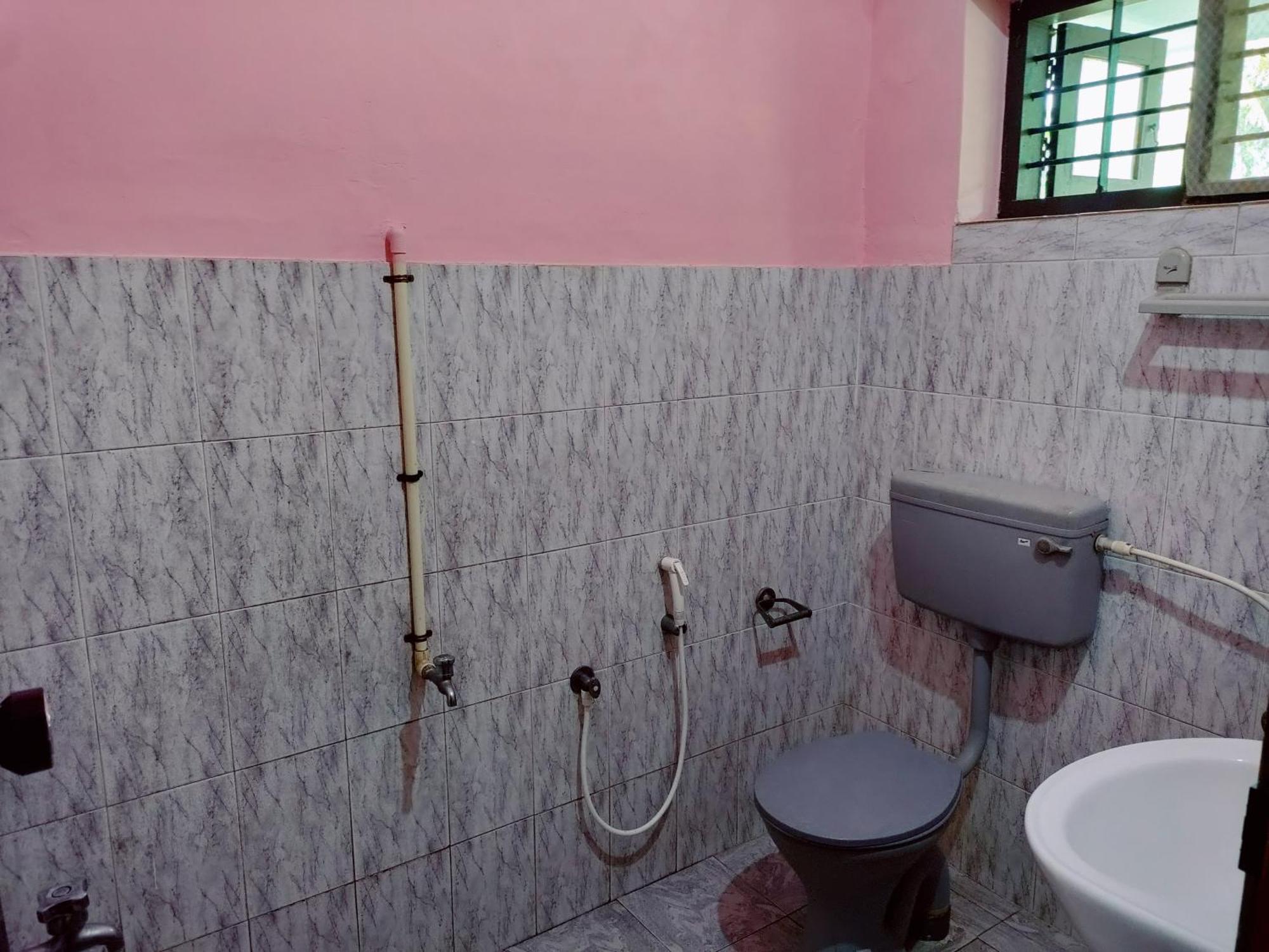 Basuri Beach Resort Varkala Exterior photo